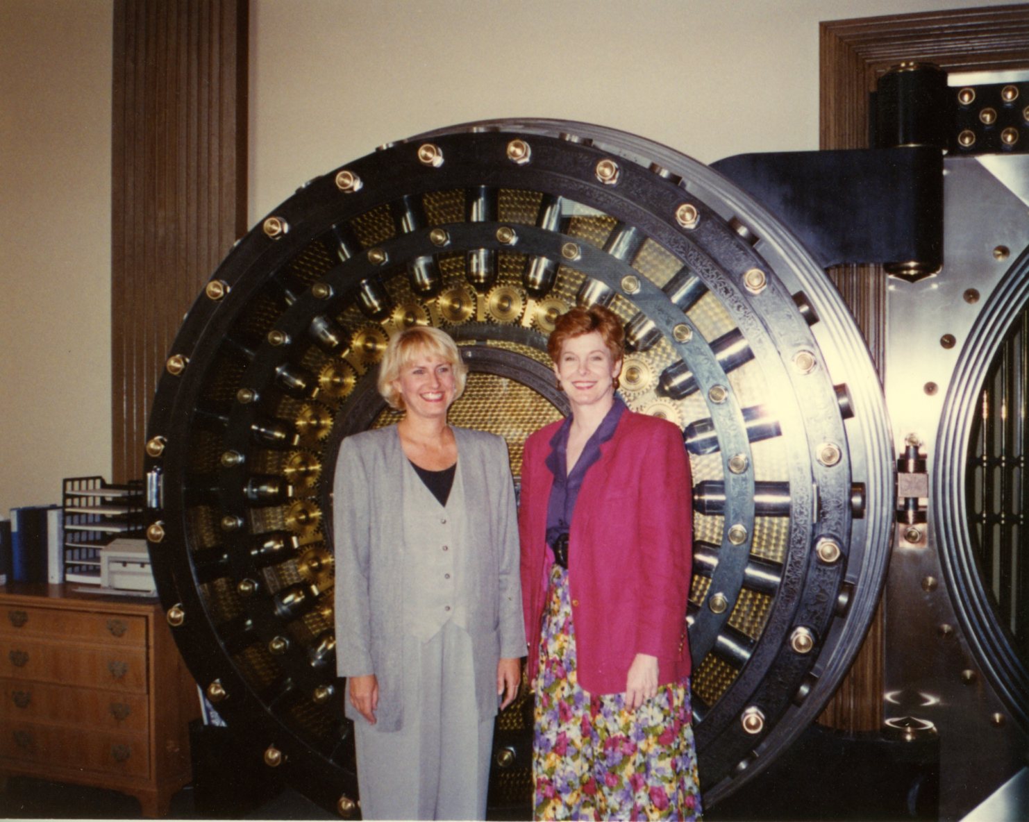 1994 95 Tracy W Alicia At Comerica Bank